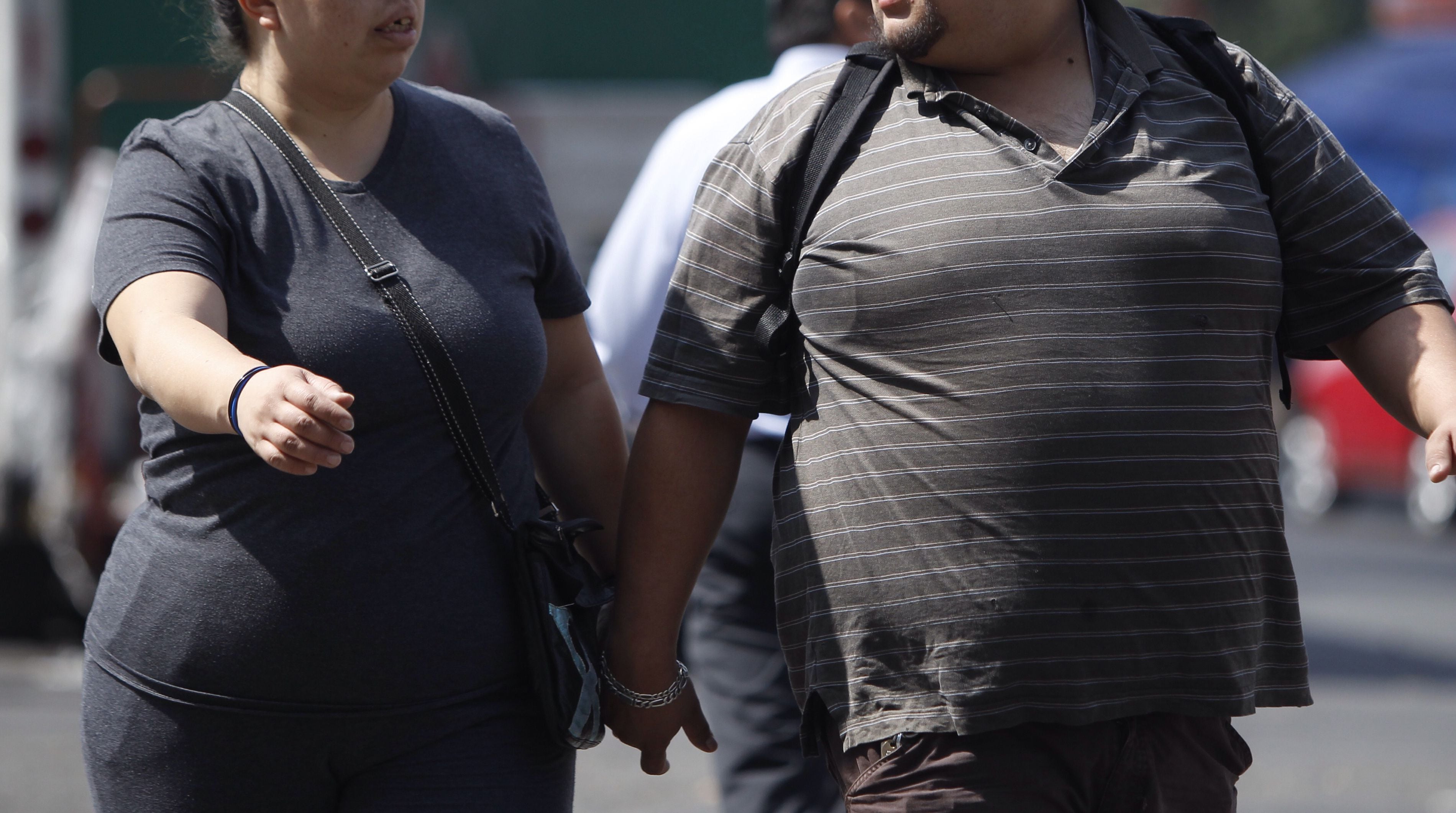 La Organización Mundial de la Salud, advirtió que los casos de obesidad desde 1975 a la actualidad (EFE/Sáshenka Gutiérrez) 