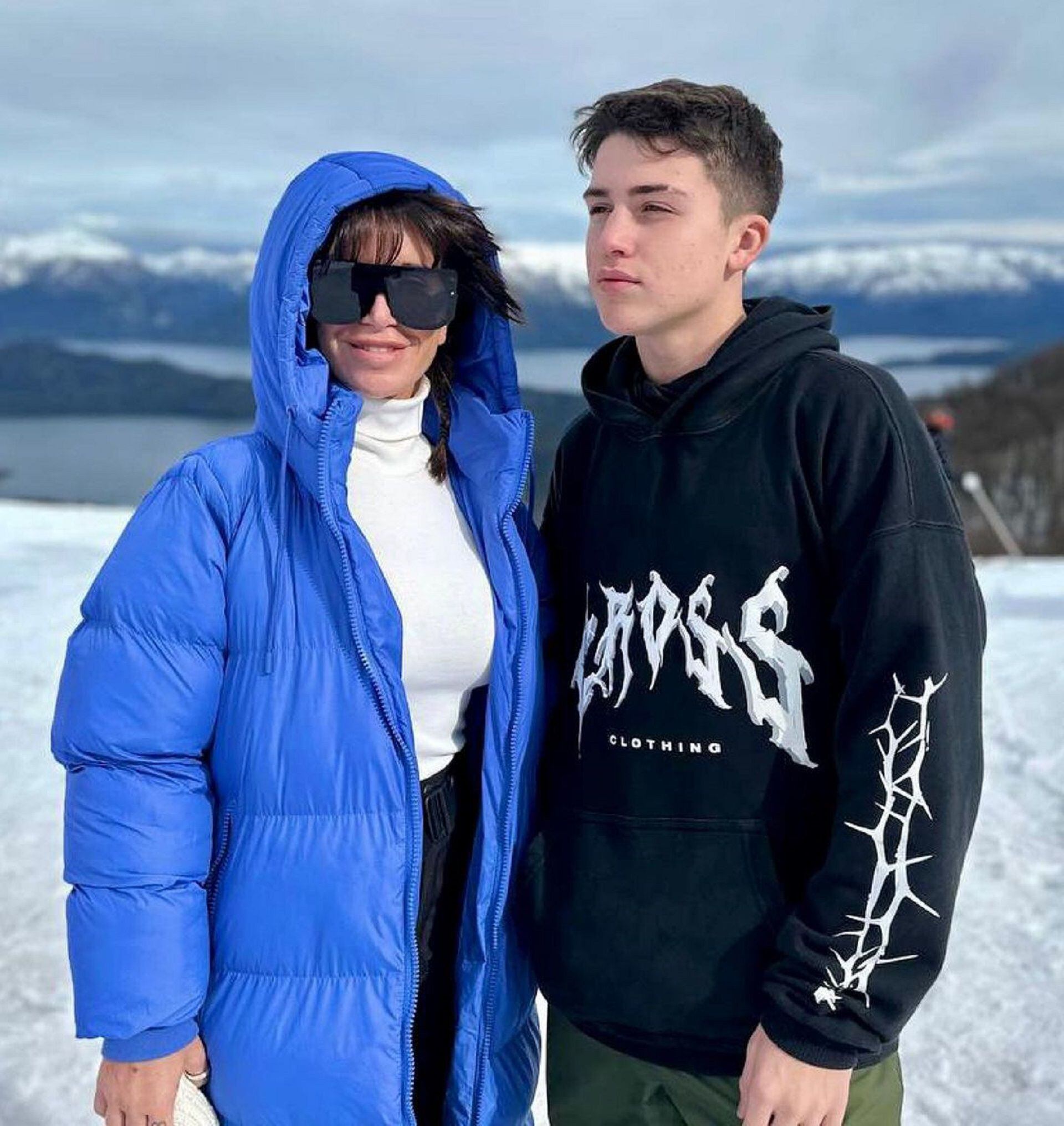 Florencia Peña junto a su hijo Juan Otero