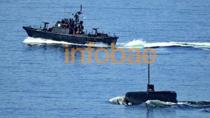7 de noviembre maniobras de prueba de evasión de lancha antisubmarina en Ushuaia. Una de las ultimas fotos tomadas al submarino durante los operativos con la Flota de Mar antes de su desaparición.