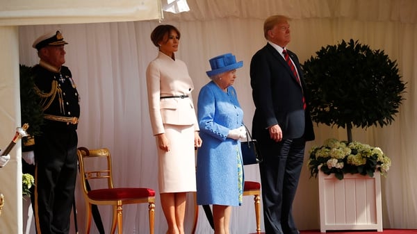 Isabel II los invitó a tomar el té (AP Photo/Pablo Martinez Monsivais)