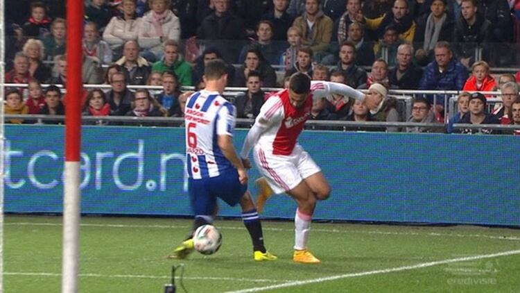 El Lujo Del Ano Gran Cano De Un Pibe Del Ajax Que Compite Con La Lambretta De Pastore Infobae