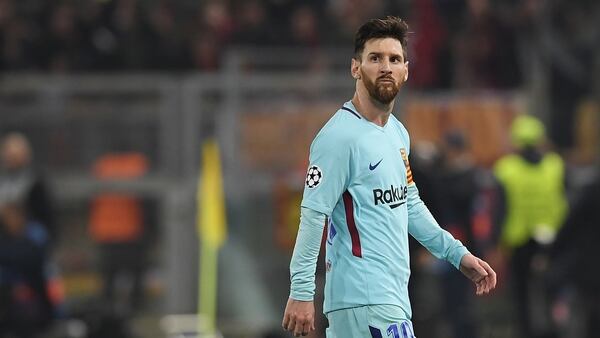 Lionel Messi discutió con Ernesto Valverde en el vestuario tras la eliminación (AFP)