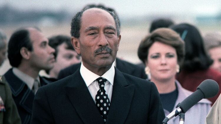 El presidente Anwar al-Sadat, predecesor y promotor de Mubarak. Fue asesinado en 1981