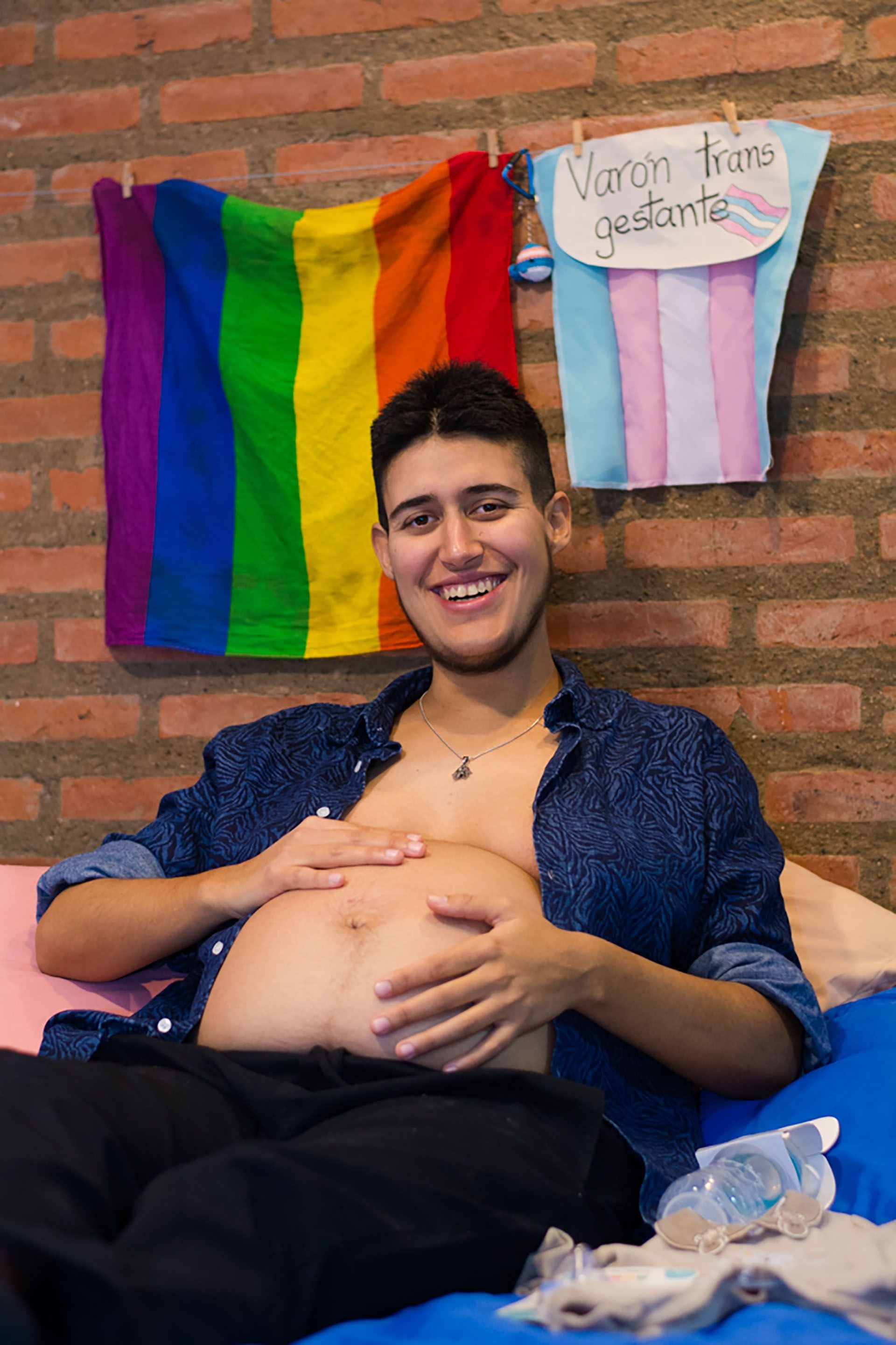 Ian pudo darles la teta hasta los 8 meses, aunque no en público
