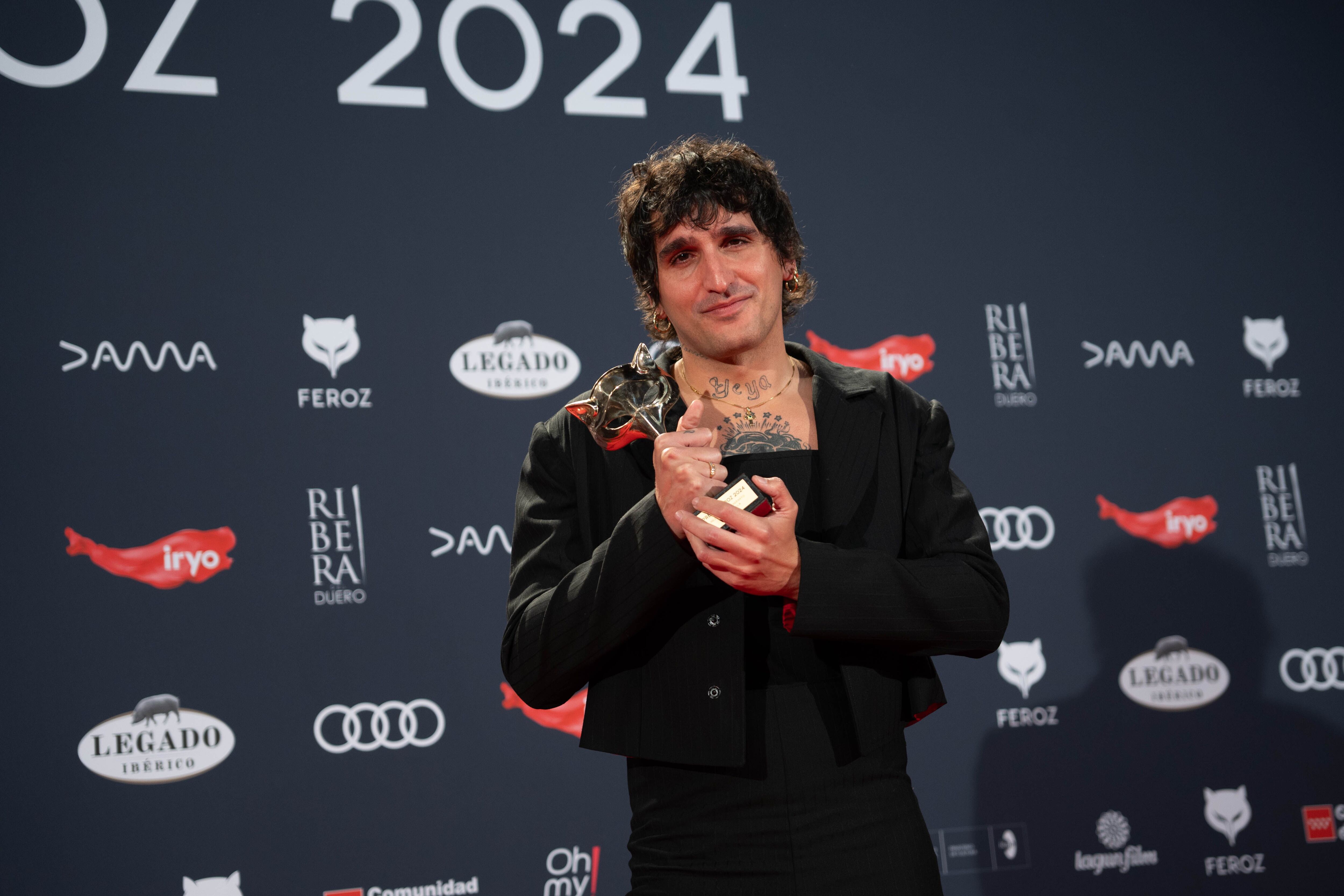 La Dani, un individuo no binario reconocido con una nominación al actor innovador en los Premios Goya, comenta: “Los premios neutrales de género son una fantasía peligrosa”.