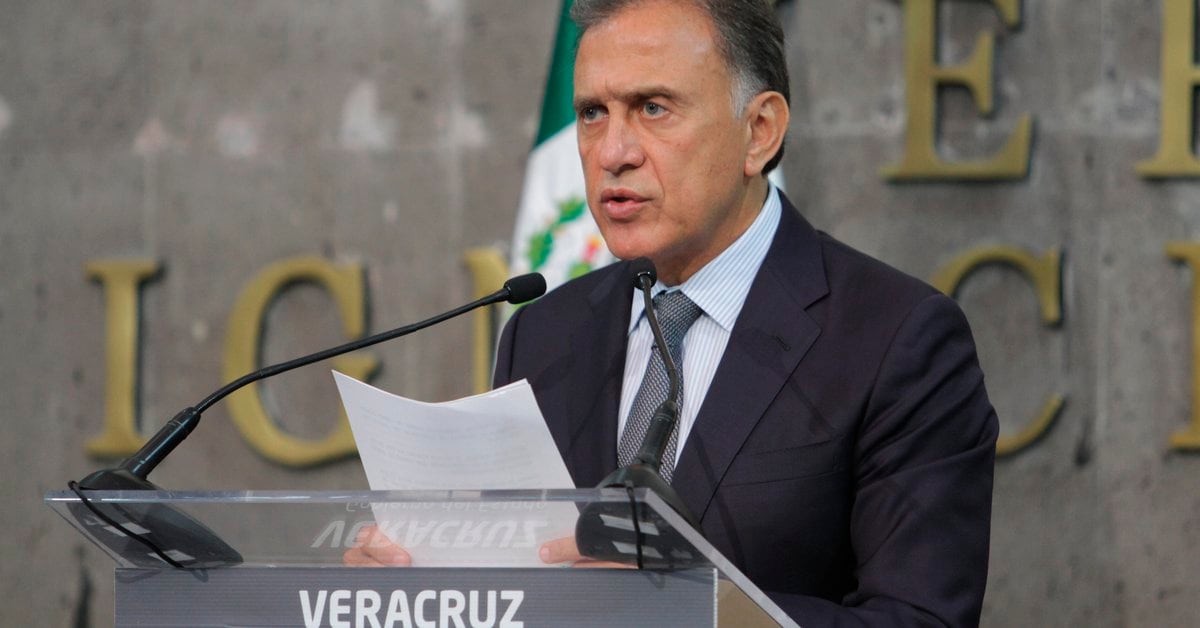 Former Mexican governor investigated for corruption denounces persecution