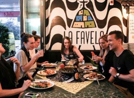 La Favela Bondi es un restaurante de comida típica brasilera con eventos culturales