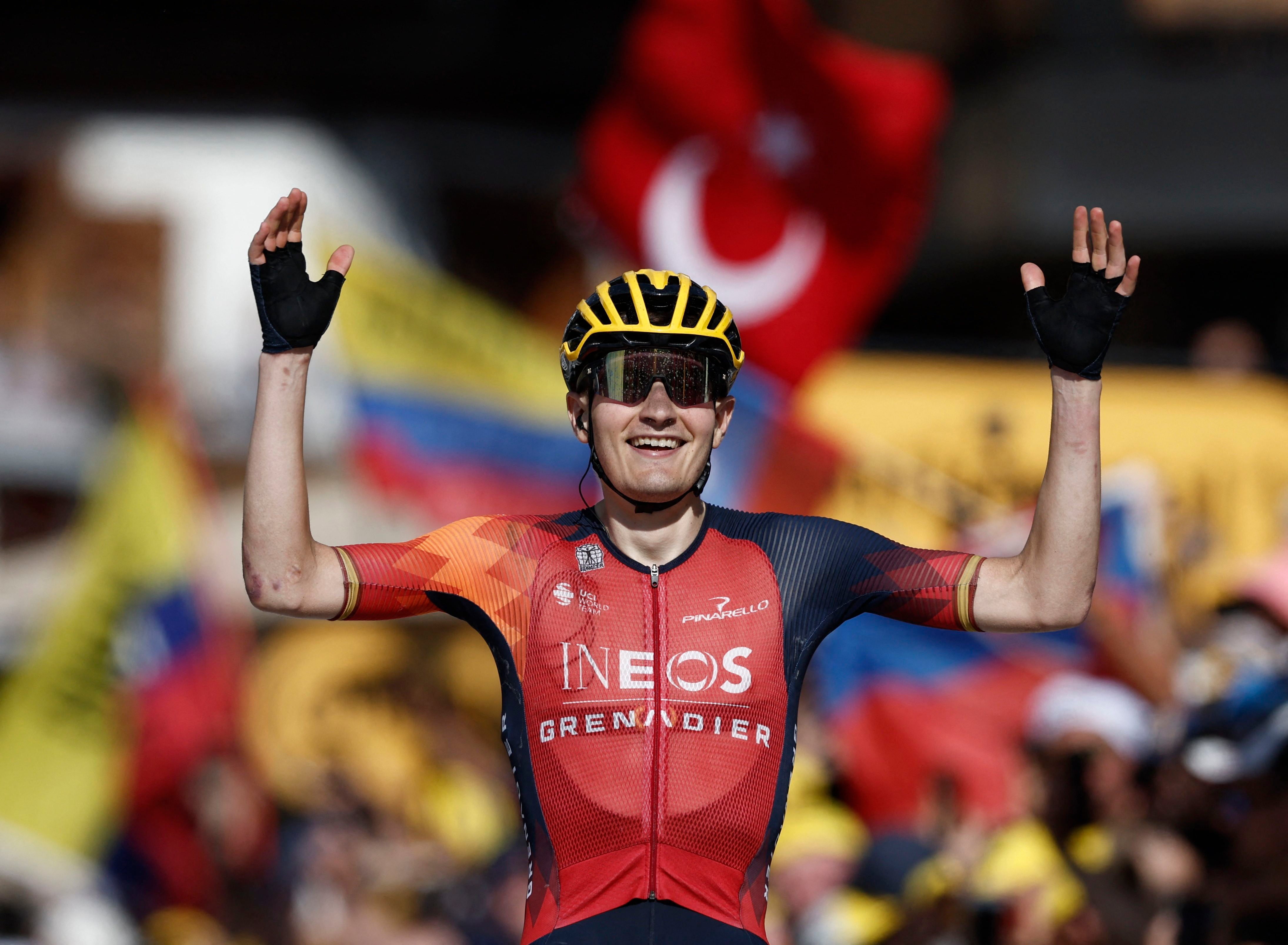 Carlos Rodríguez celebra su triunfo de etapa en el Tour de Francia (REUTERS).