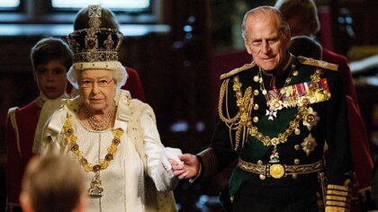 La reina Isabel II y el príncipe Felipe de Edimburgo. Foto Leon NEAL / POOL / AFP