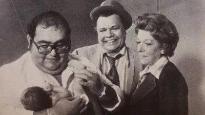 Junto con Edgar Vivar y Angelines Fernández, con quienes también trabajó en "El chavo del 8", protagonizó la taquillera película "El Chanfle", en 1979 (Foto: Twiter)