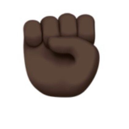 El puño levantado hace alusión al movimiento Black Lives Matter (Emojipedia).