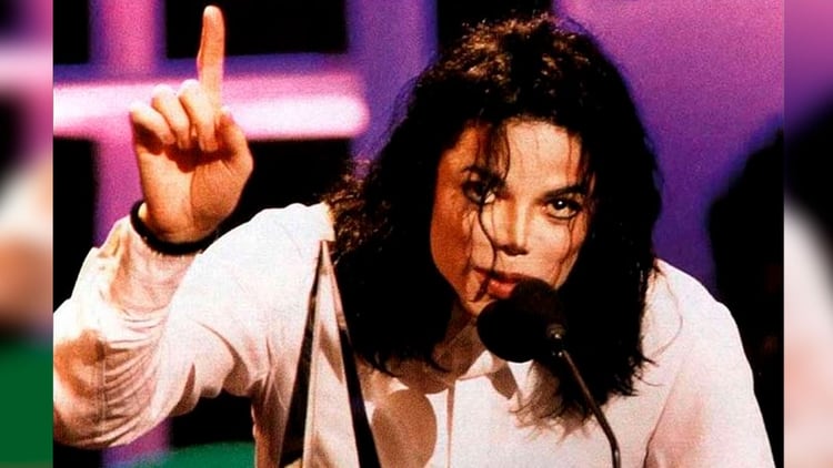 Michael-Jackson-leaving-Neverland-2