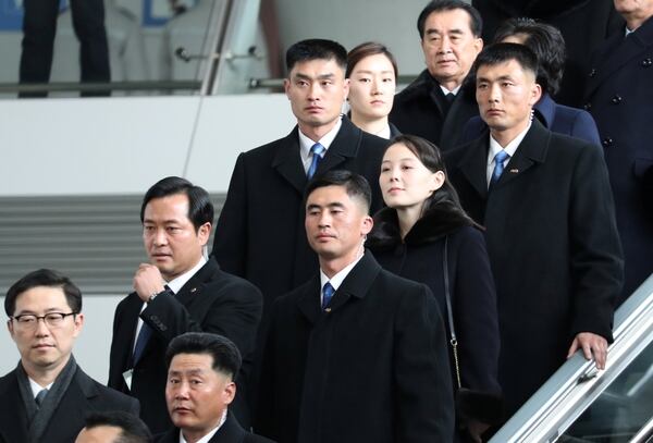 Kim Yo Jong en el momento en el que arriba a Corea del Sur.