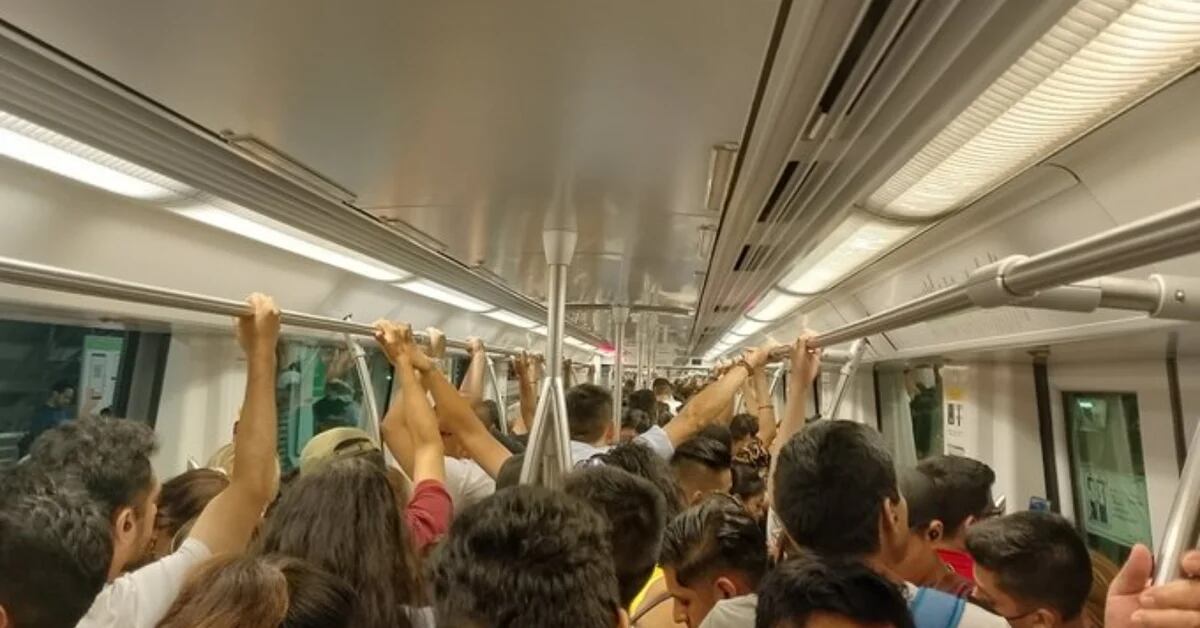 Line 1 of the Lima metro has delays again and trains are blocked