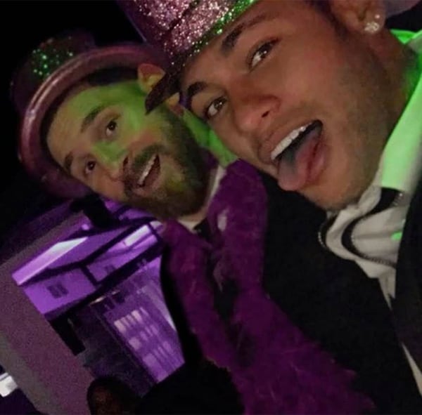 Neymar fue uno de los invitados al casamiento de Lionel Messi