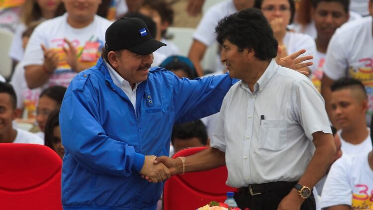 Daniel Ortega y Evo Morales (Reuters)