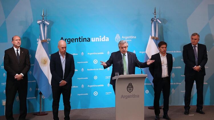 El 19 de marzo, Alberto Fernández junto a cuatro gobernadores, anunció el inicio de la cuarentena (Presidencia)
