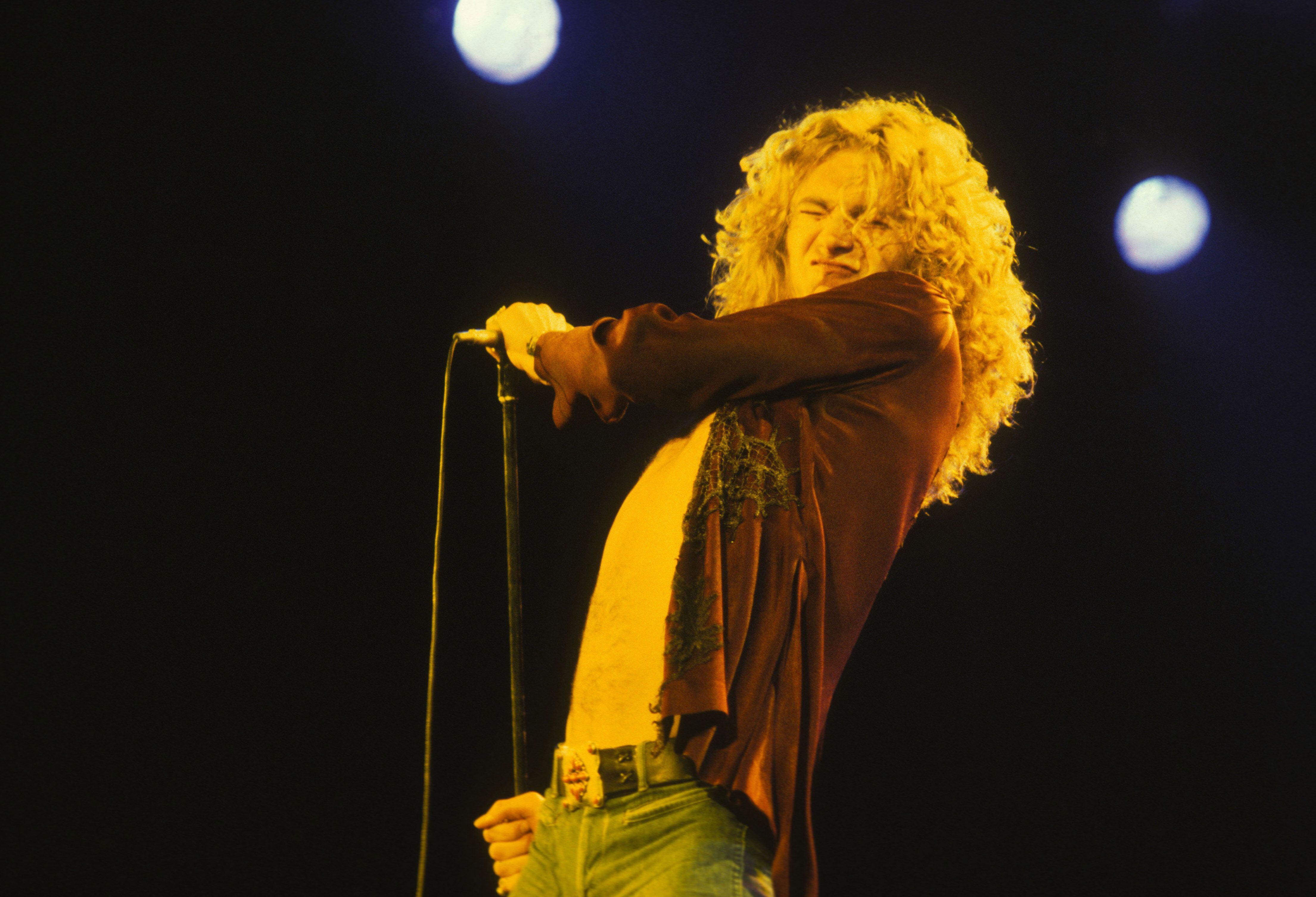 Robert Plant de Led Zeppelin en concierto alrededor de 1979 en Los Ángeles, California (Photos by Brad Elterman/FilmMagic)