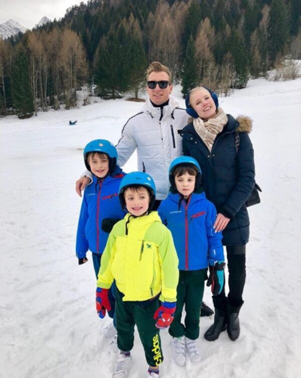 Maxi llevó a sus hijos de vacaciones con su novia a Forni di Sopra – Dolomiti