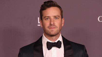 LOS ANGELES, CA - NOVEMBER 04:  Actor Armie Hammer attends the 2017 LACMA Art + Film Gala Honoring Mark Bradford And George Lucas at LACMA on November 4, 2017 in Los Angeles, California.  (Photo by Kevin Winter/Getty Images)