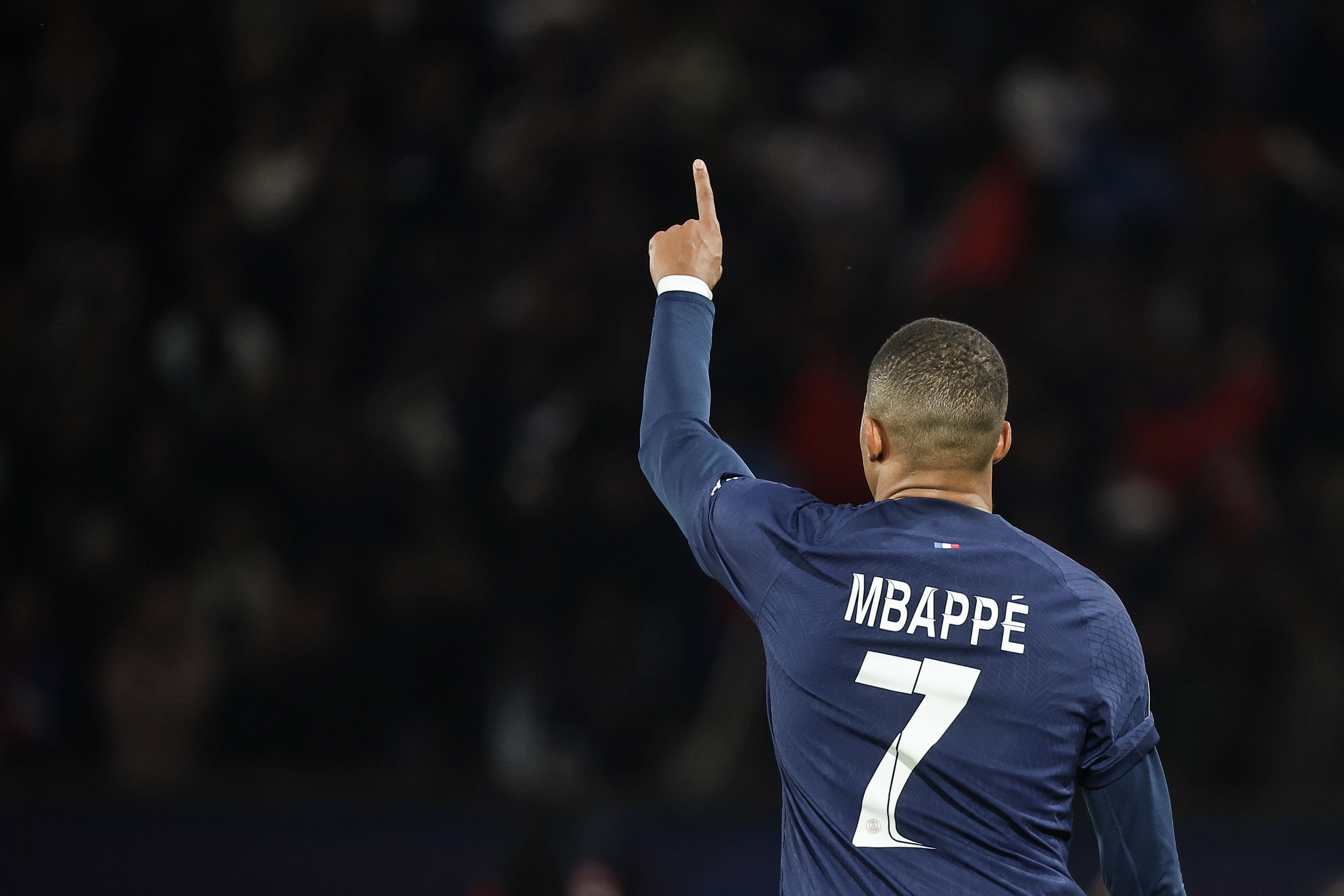Kylian Mbappé podría estar jugando su último semestre en el PSG (EFE)
