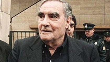 Massera fue juzgado por el juicio a las Juntas Militares en 1985 y condenado a cadena perpetua. Murió el 11 de noviembre de 2010