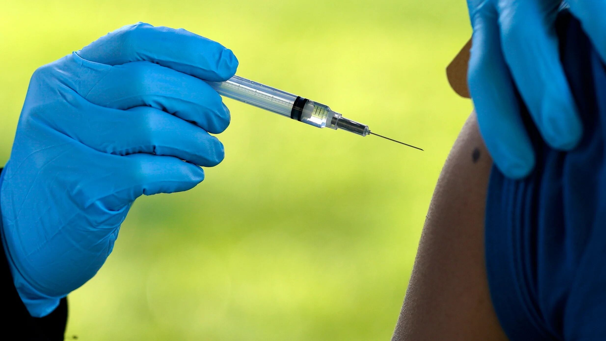 La OMS cambia sus recomendaciones de vacunación contra el Covid-19 y asegura ahora que una sola dosis es suficiente