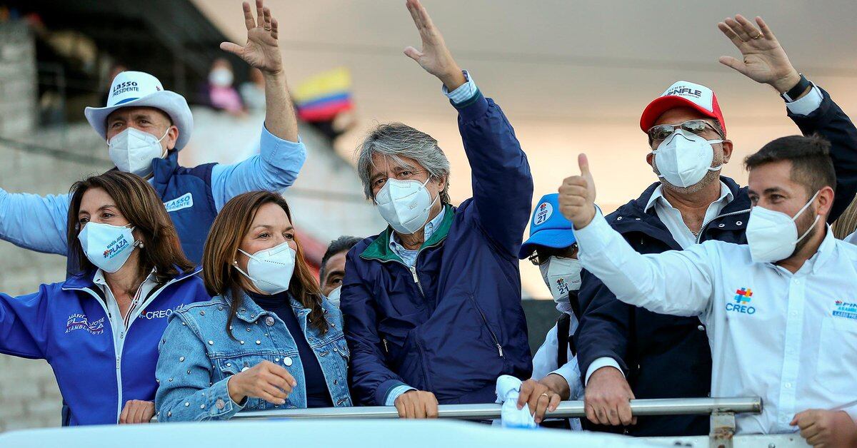 Guillermo Lasso barricades the south of Quito and will close his camp in Guayaquil