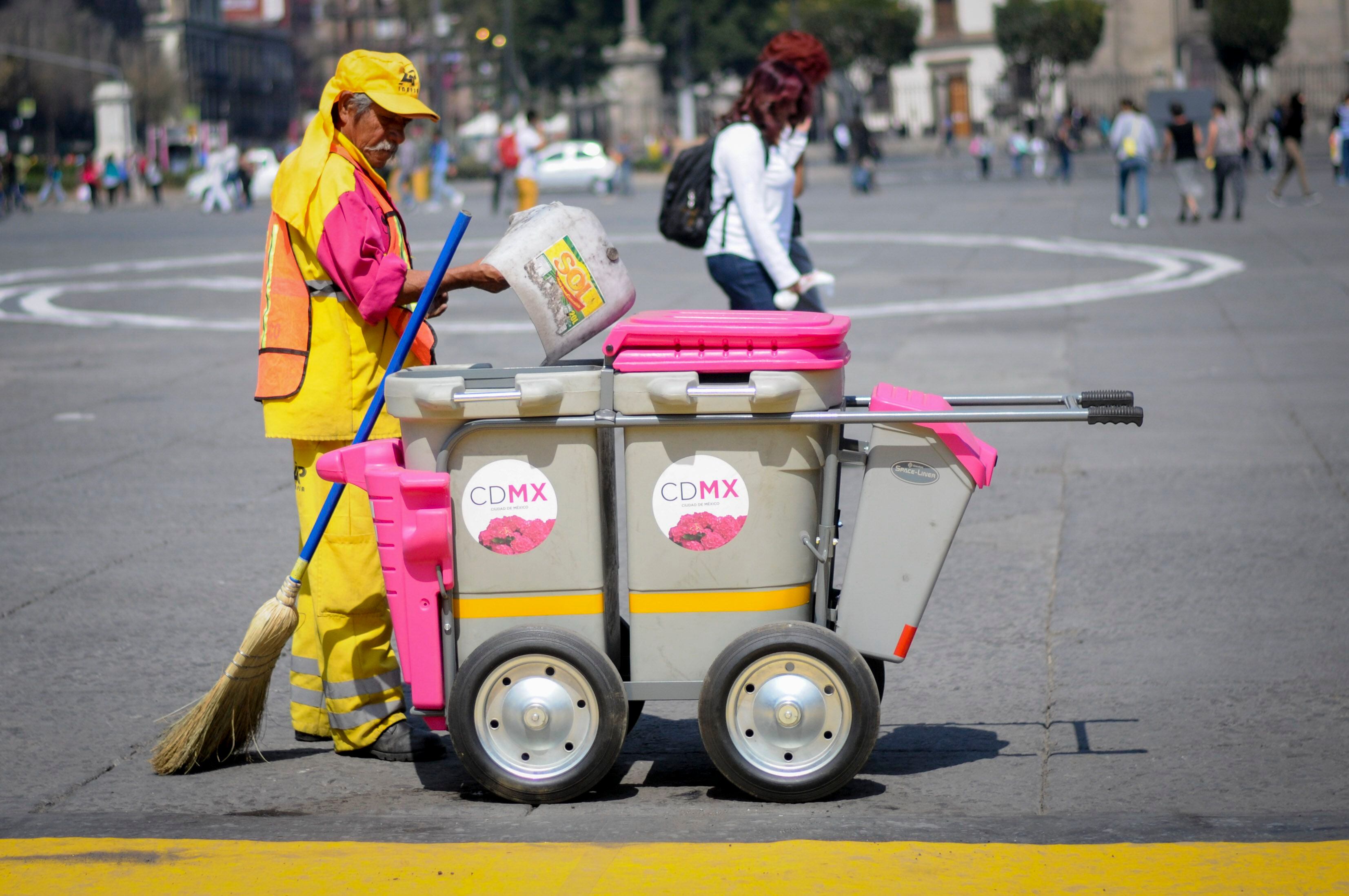Tirar basura en las calles ameritas multas de hasta 3 mil 800 pesos en 2023 (DIEGO SIMÓN SÁNCHEZ /CUARTOSCURO.COM)