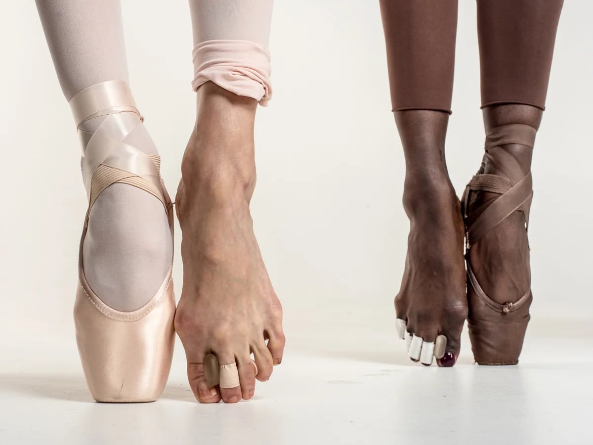 En puntas de pie: la agonía esconde detrás de bellos pasos ballet - Infobae