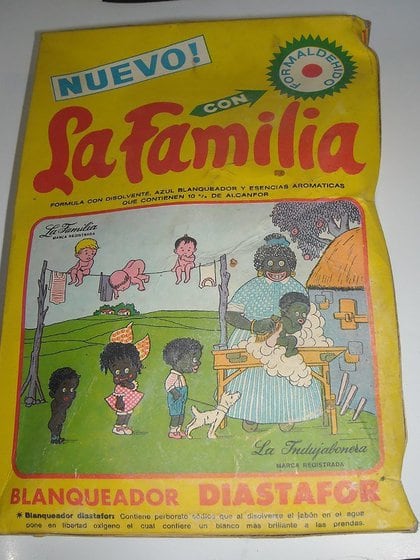 El jabón en polvo "La Familia", iba todavía más lejos que "Aunt Jemima"