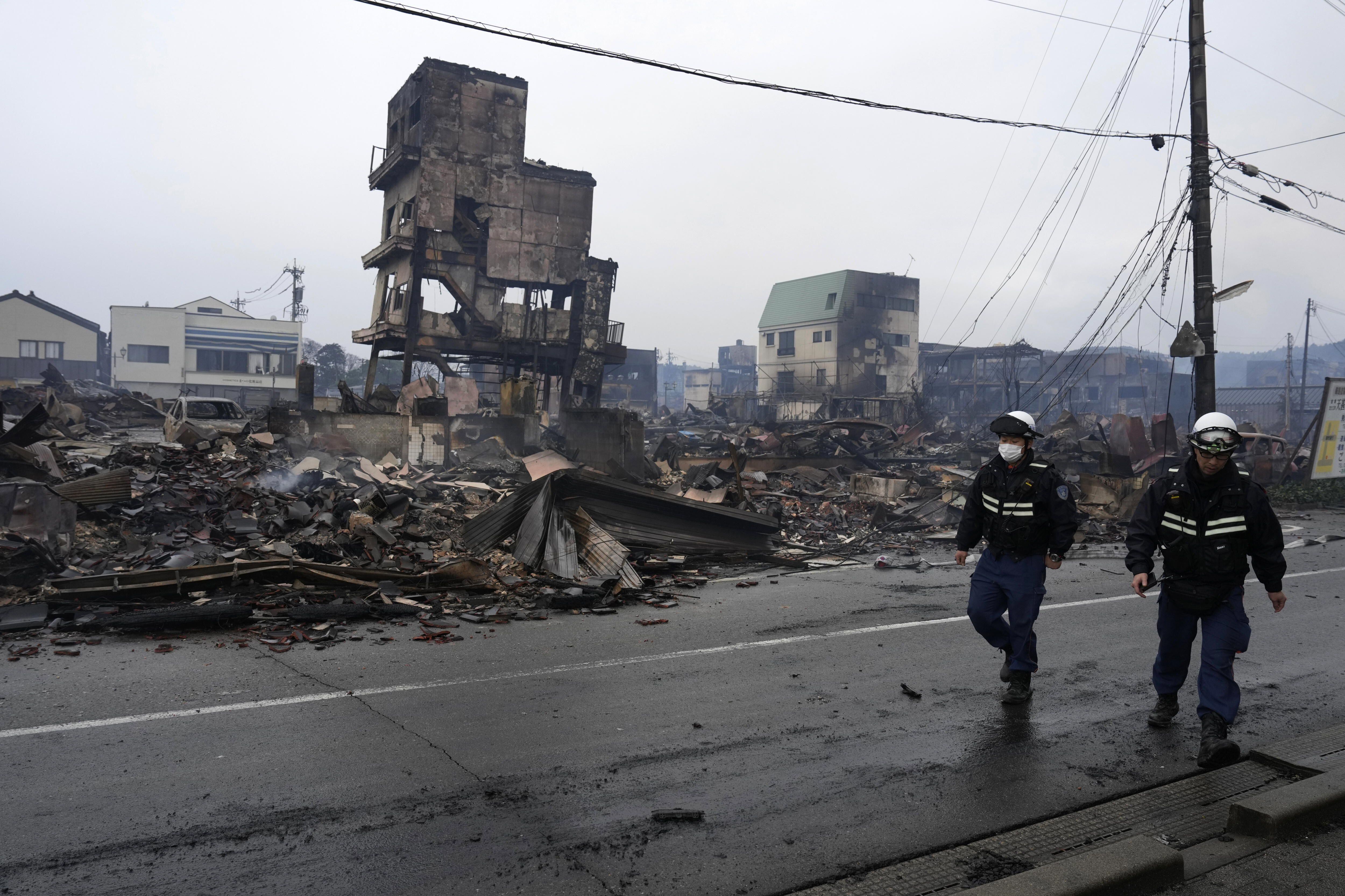 Elevaron a 73 los muertos tras el terremoto suscitado en el oeste de Japón (Foto: Efe)