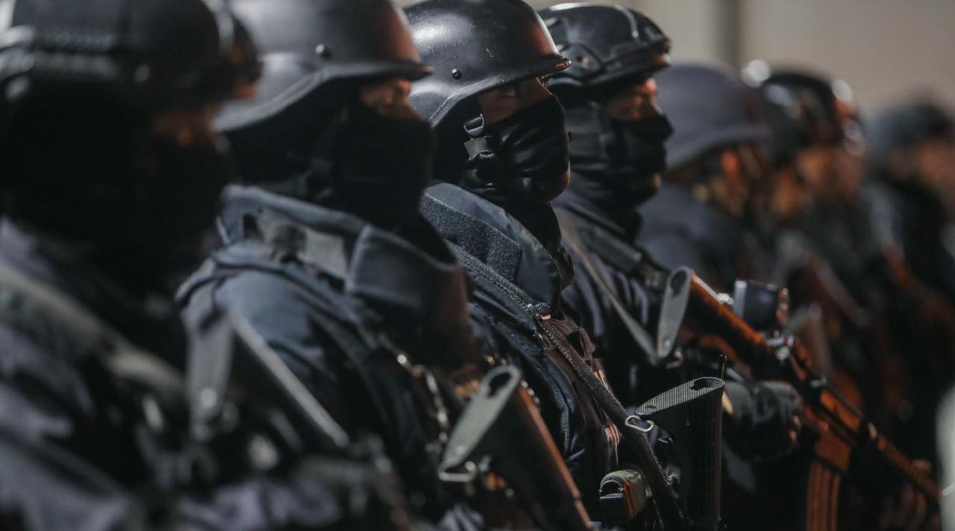 La ola de violencia perpetrada por bandas ligadas a los cárteles mexicanos causó el despliegue de más de 19 mil operativos de la Policía y las Fuerzas Armadas de Ecuador. (Foto: Twitter/@LassoGuillermo)