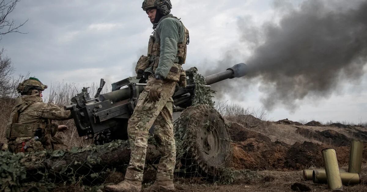 Ukraine assured that the defensive operation in Bakhmut is crucial to deter Russian troops
