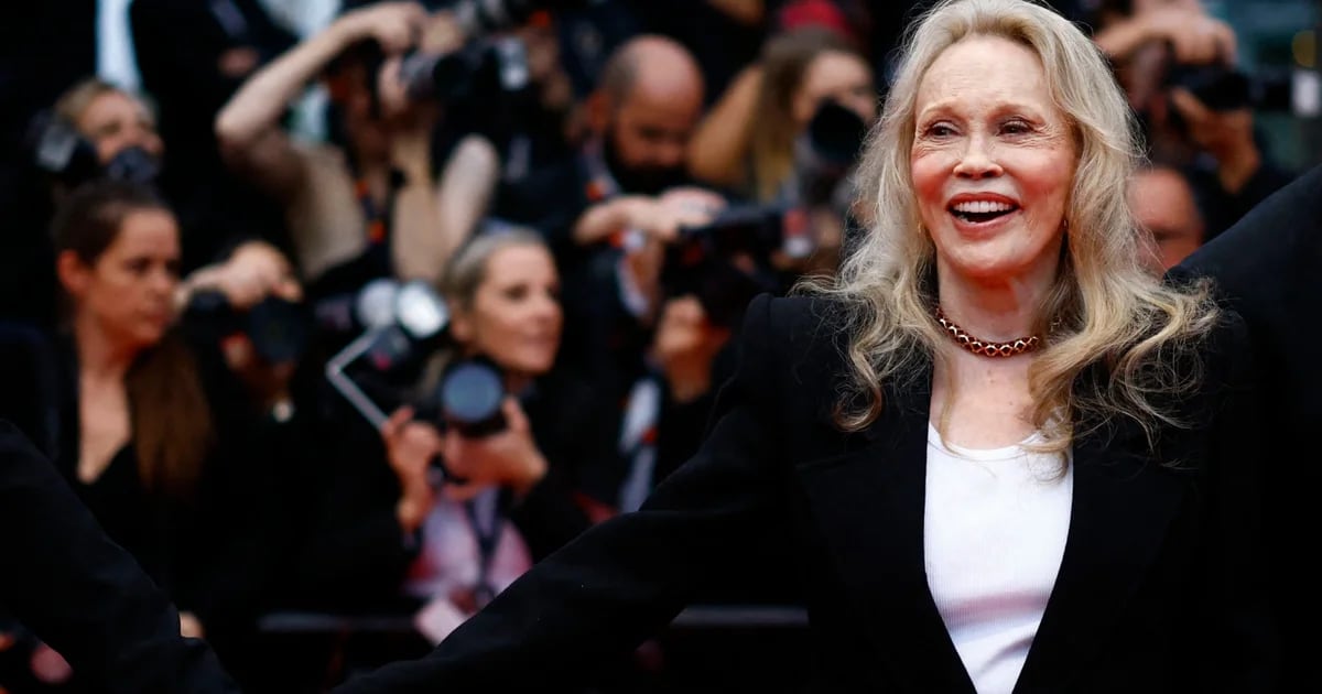 Faye Dunaway has been diagnosed with bipolar disorder