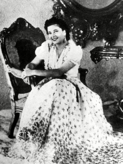 Claretta Petacci, la amante de Il Duce, que fue ejecutada junto a él por un grupo de partisanos (Historical Collection/The Grosby Group)