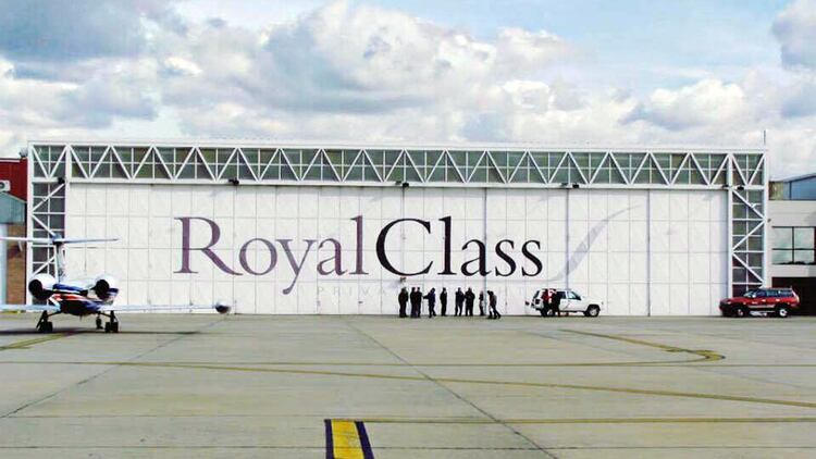 El hangar de Royal Class en Aeroparque 
