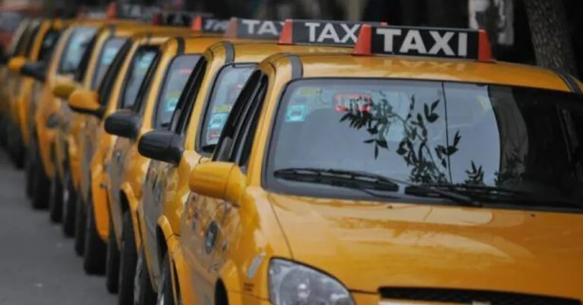 A taxi driver was sentenced to eight years in prison for stealing the pension of a 91-year-old passenger