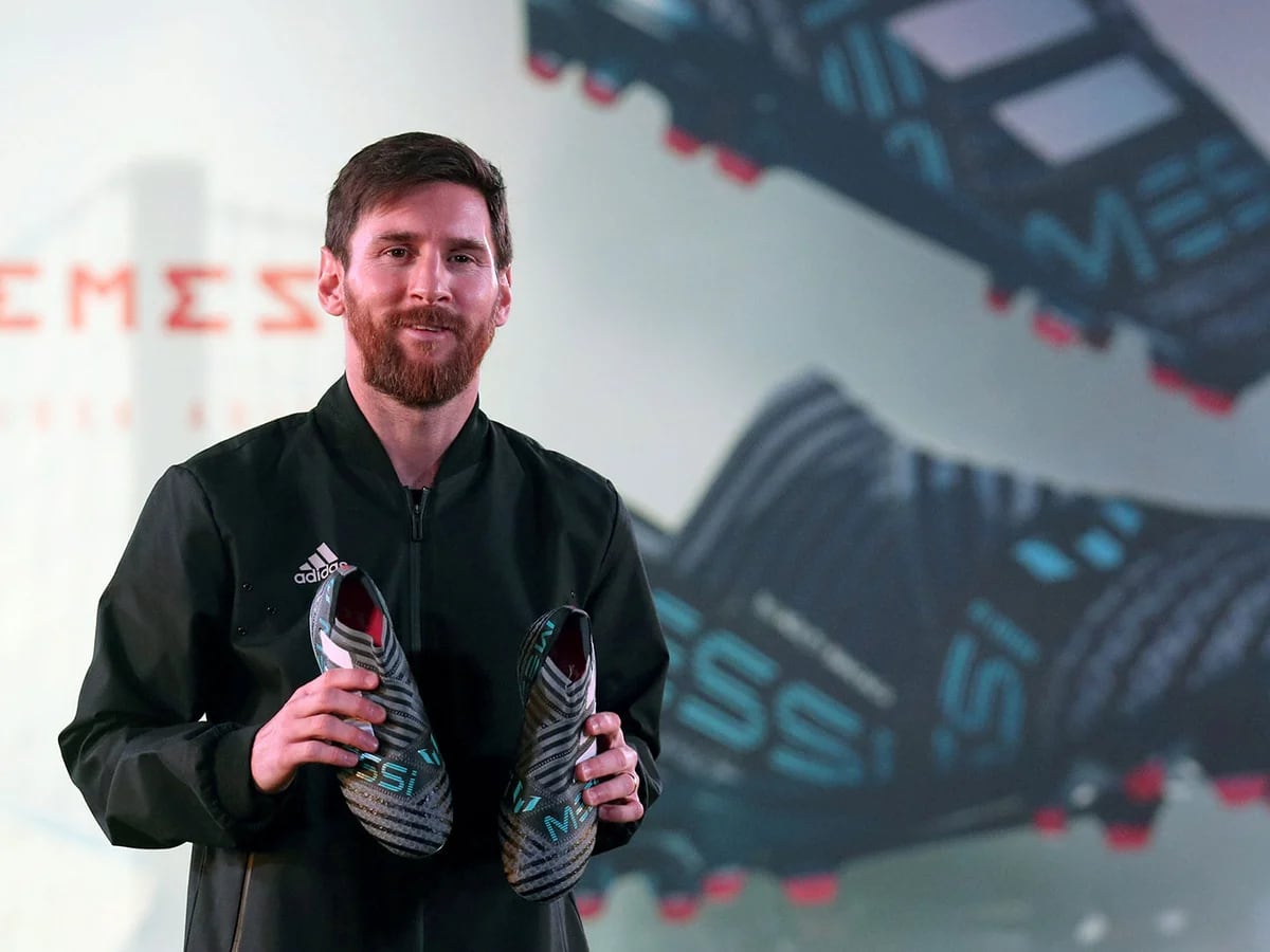 Lionel Messi presentó sus nuevos botines y aseguró: "Los premios no mi objetivo" - Infobae