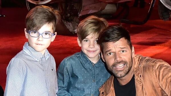 Ricky Martin, junto a su gemelos que ya tienen 9 años