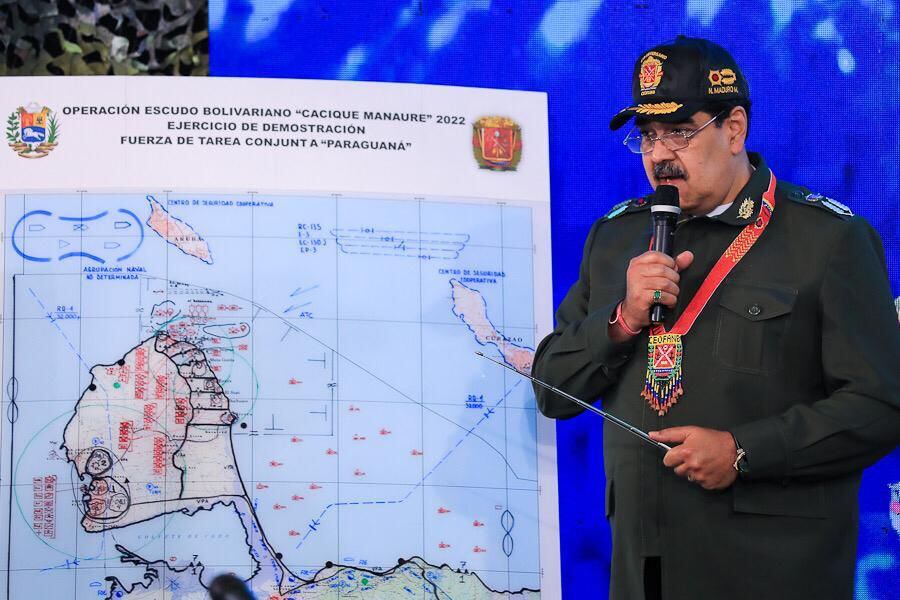 Maduro ordena ejercicios y bases militares secretas en la peninsula de Paraguaná