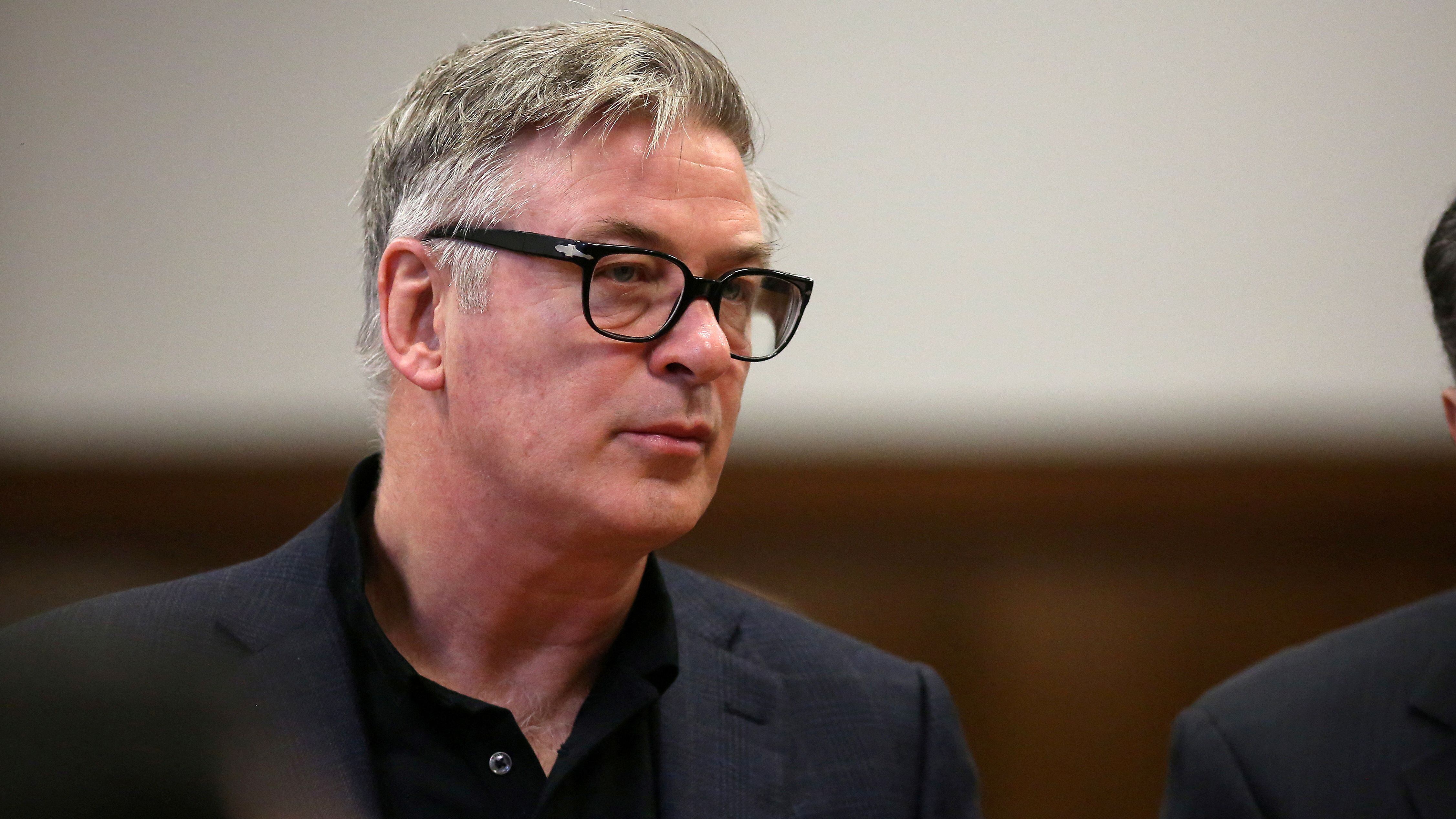 FILE PHOTO: Actor Alec Baldwin appears in court in the Manhattan borough of New York City, New York, U.S., January 23, 2019. Alex Tabak/Pool via REUTERS/File Photo