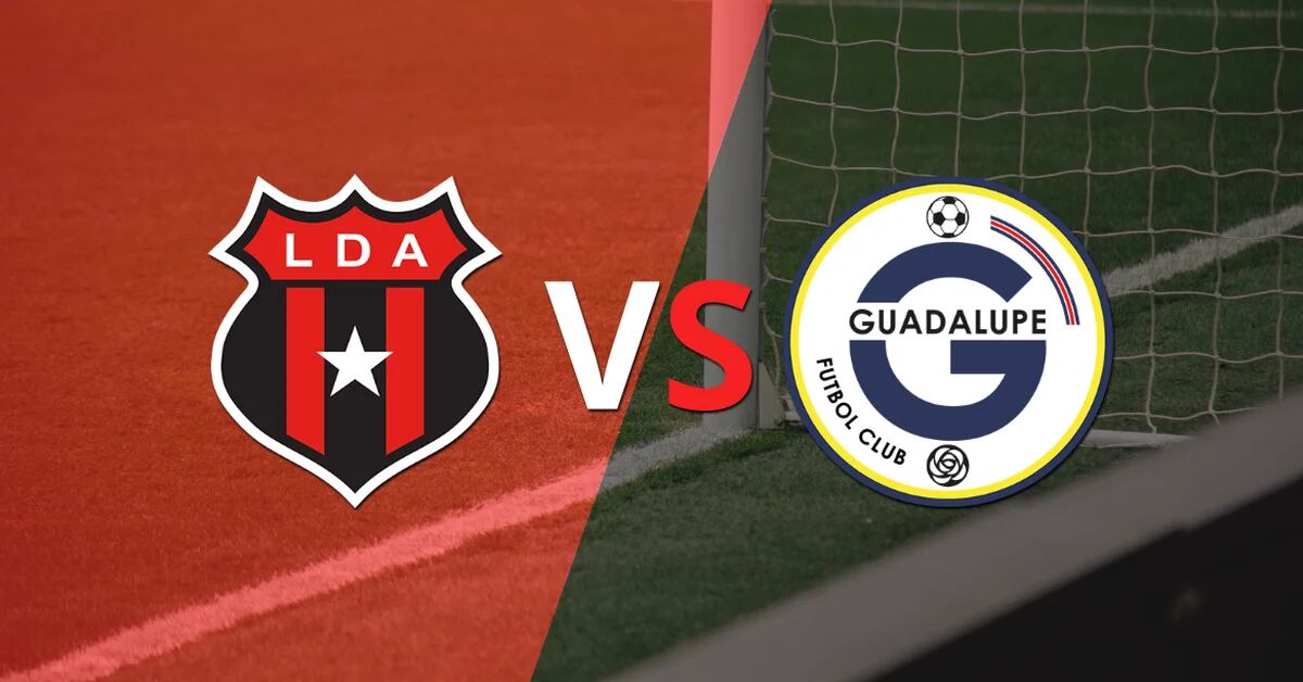 The first half ends with victory for Alajuelense over Guadalupe FC