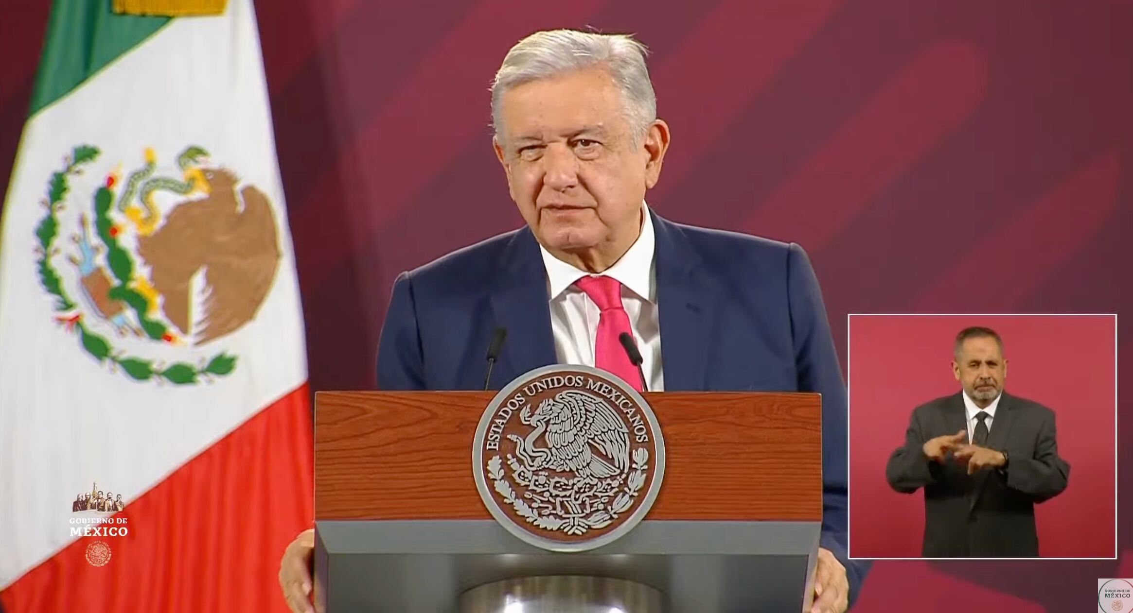 El presidente López Obrador dijo que la prioridad de su gobierno es cuidar a los migrantes.