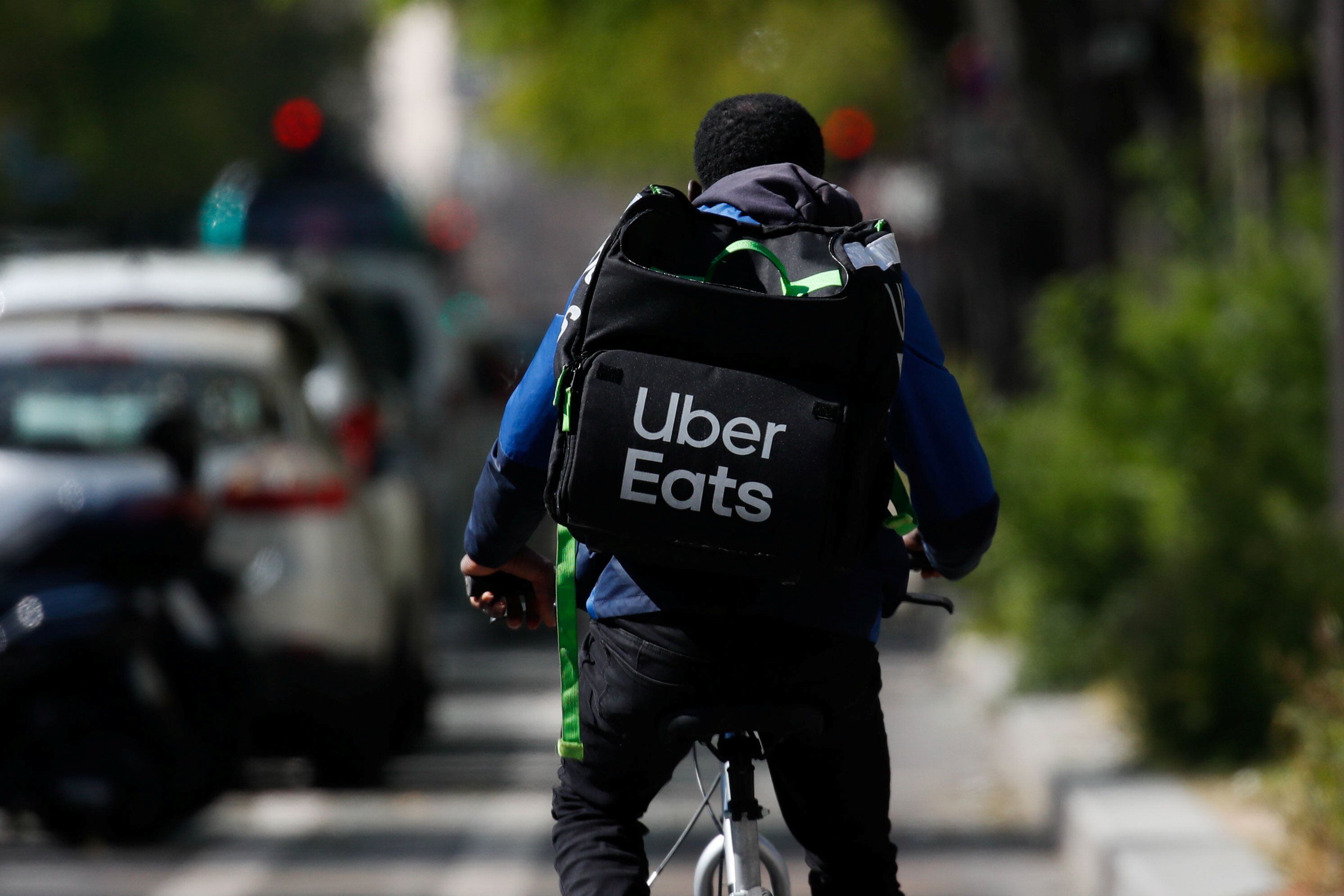 Tanto Uber Eats como Postmates son excesivamente caros, aunque fue la primera app la que mostró ser la más cara en todo sentido, cuando Uber Eats ofrece los mismos servicios que Grubhub o Doodash
 (Foto: Reuters/Gonzalo Fuentes)