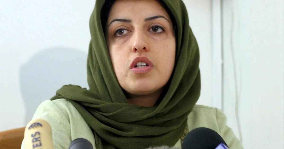 Nobel Peace Prize laureate Nargus Mohammadi was once again sentenced by the Iranian regime: he was sentenced to 12 years in prison and 154 lashes.