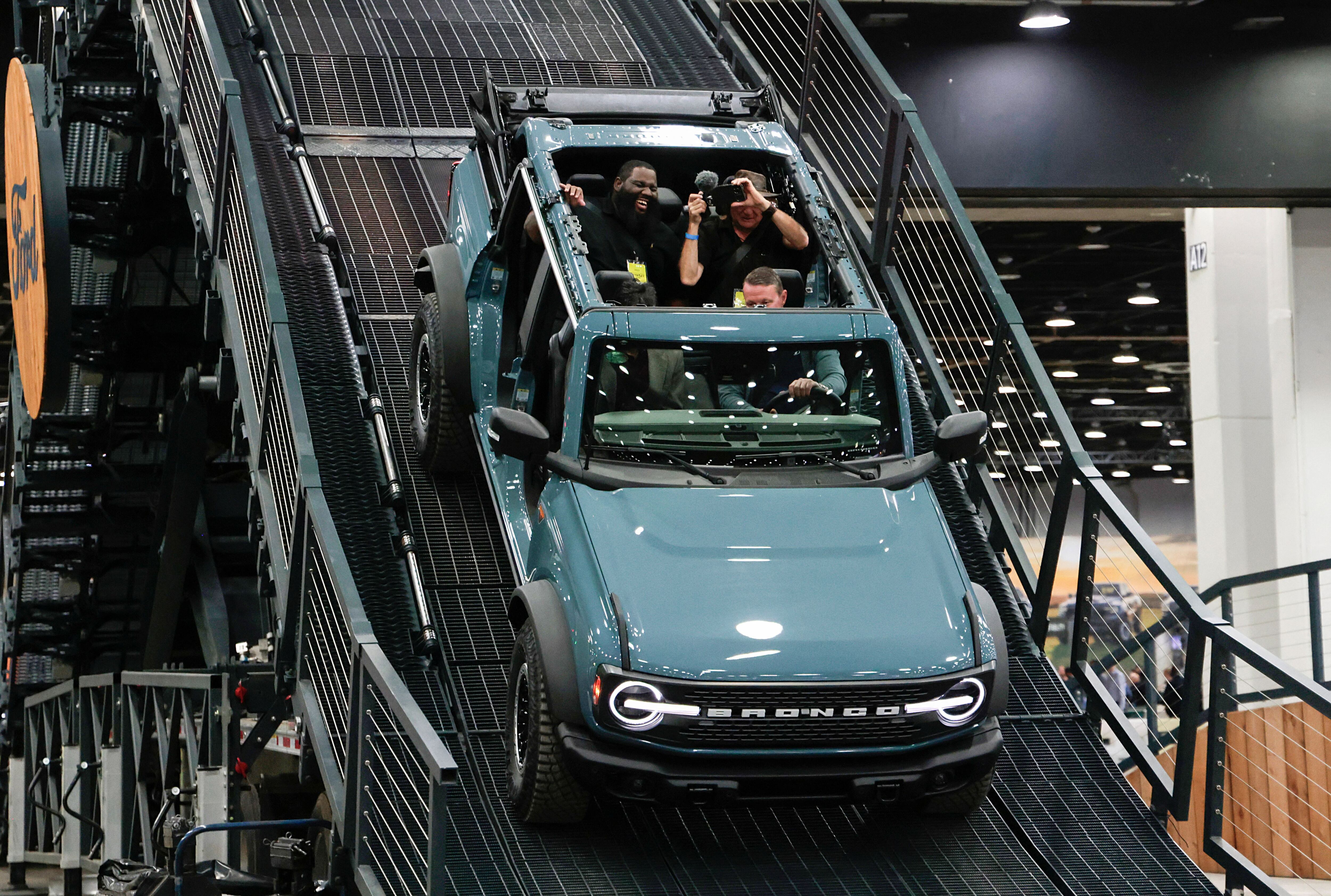 Techo y puertas extraibles, son parte de la versatilidad que ofrece la Nueva Ford Bronco Wildtrack que llegará este año a Argentina. REUTERS/Rebecca Cook