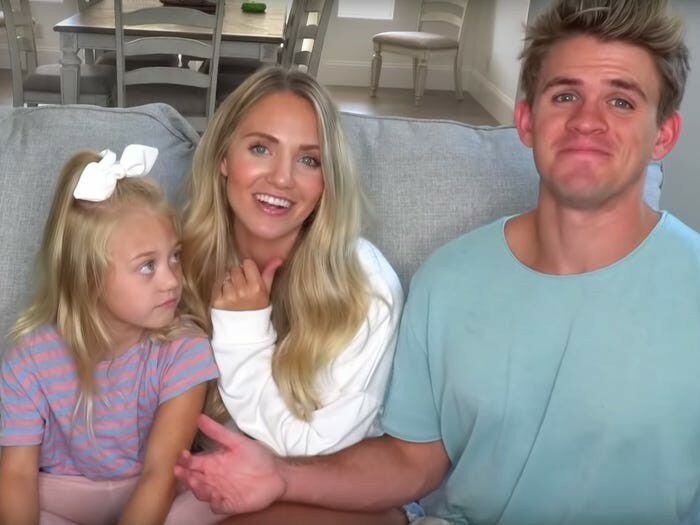 Savannah Soutas es la matriarca de una familia con una presencia increíblemente popular en las redes sociales. Su esposo, Cole LaBrant, es una ex estrella de Vine conocida como parte de un trío de baile llamado “Dem White Boyz”. El canal de YouTube de la pareja sobre su familia tiene casi 10 millones de suscriptores, y sus dos hijos, de 6 y 7 meses, tienen más de 1 millón de seguidores en Instagram (Youtube)
