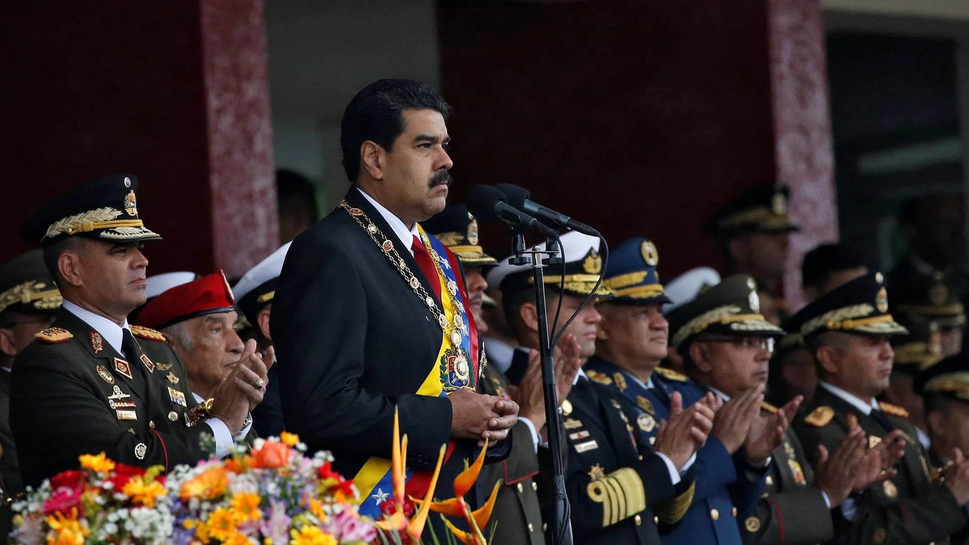 Nicolás Maduro llamó a seguir incrementando el poder militar (Reuters)