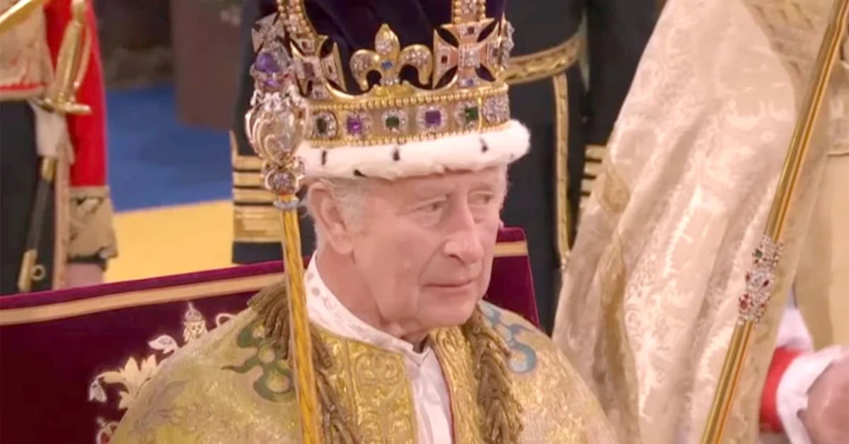 König Karl III. wurde in der Westminster Abbey gekrönt